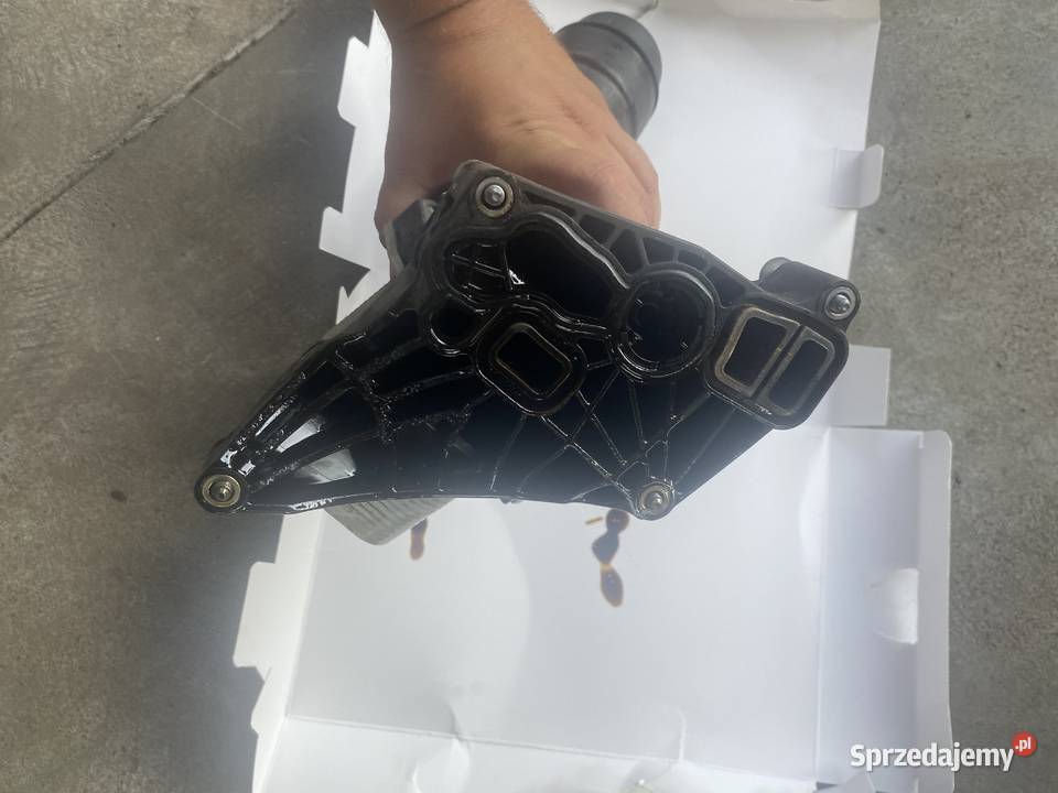 Sprzedam podstawę filtra BMW f30 seria 3 20
