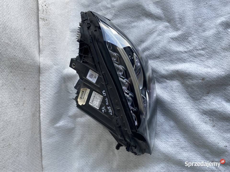 Lampa lewa FULL LED Mercedes W205 EU Jasienica