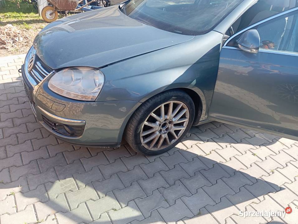 Golf 5 kombi na części Silnik drzwi zderzak Olsztyn