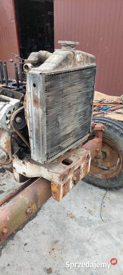 Sprzedam czesci do ursus c 330 ursus c360 silnik