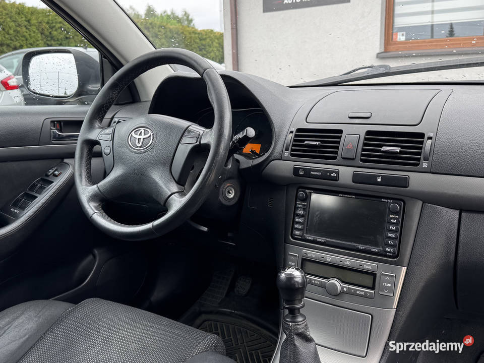 Toyota Avensis 2007r nieuszkodzony Paniówki