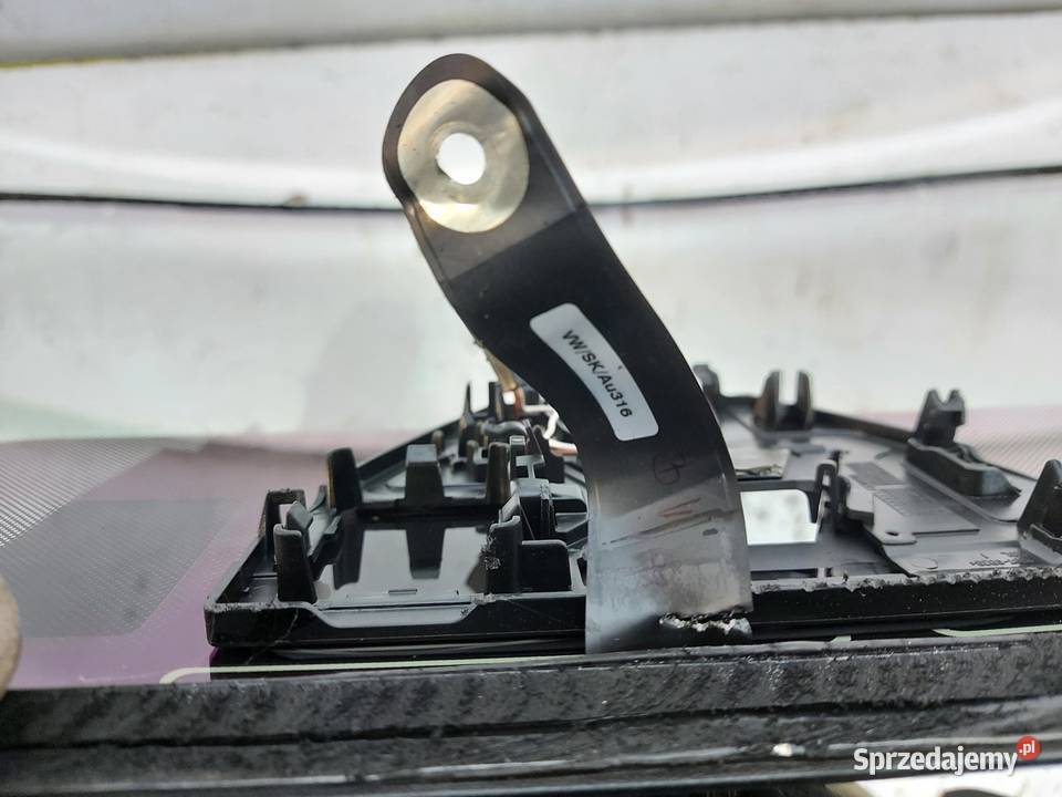 VW ID4 11A 2024r SUV 5D SZYBA CZOŁOWA PRZÓD