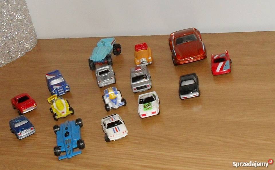 KOLOROWE MAŁE SAMOCHODZIKI WIĘKSZY Łódź