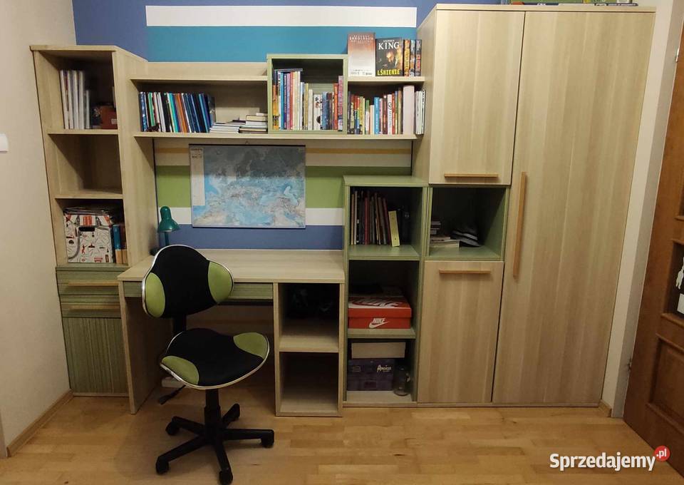 Meble młodzieżowe kompletne nie zniszczone Krosno