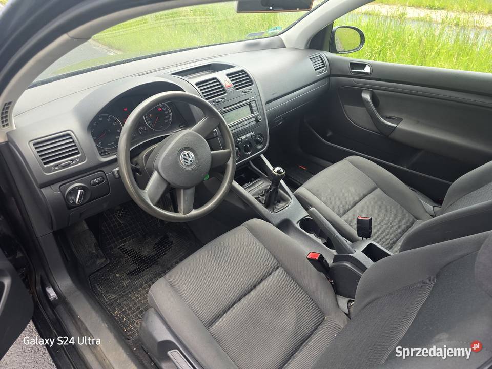 Golf 5 w stanie welurowa tapicerka Paterek