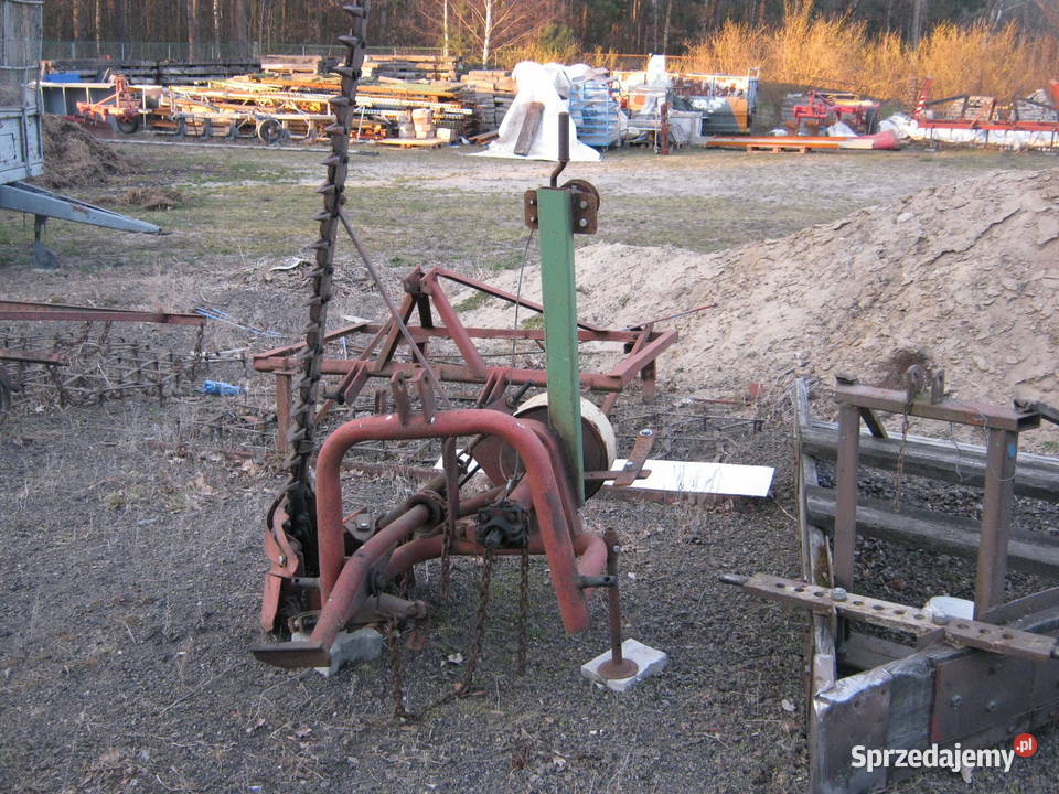 przetrząsacz widłowy do siana i inne maszyny Złotów