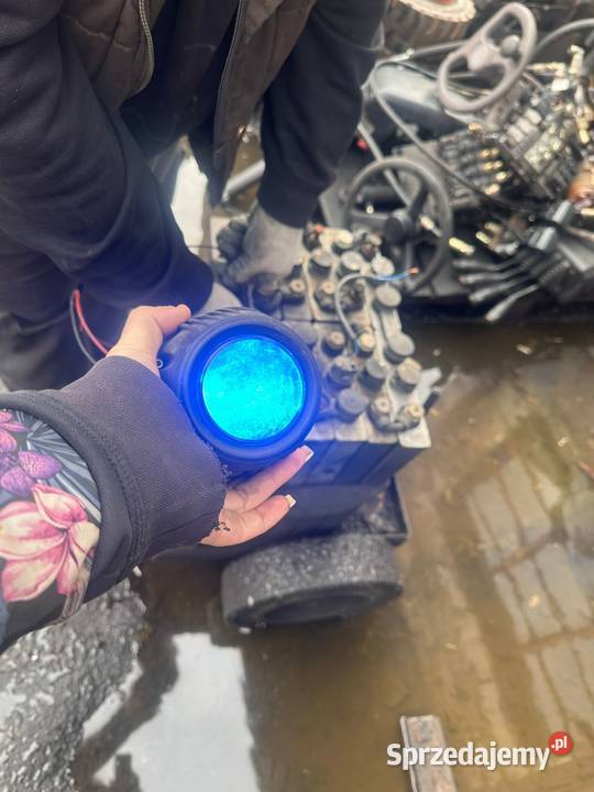 Wodoodporna lampa ostrzegawcza do wózków Antonie