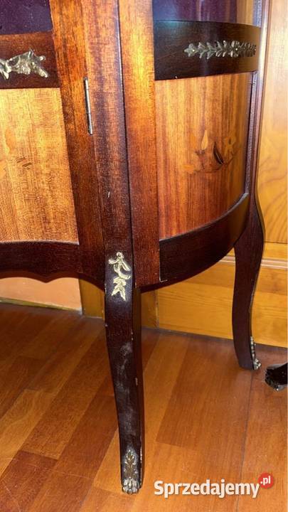 Serwantka Witrynka na porcelanę Figurki Cacuszka Gdańsk sprzedam