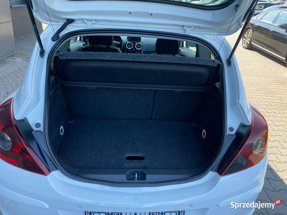 Opel Corsa multifunkcja podgrz kier fot Corsa śląskie Żory