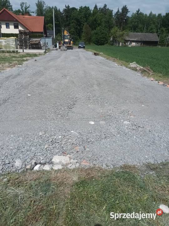 Wyburzenia prace ziemne utwardzanie placów Wykopy, roboty ziemne