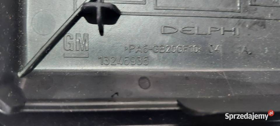 Pokrywa skrzynki bezpieczników Opel Corsa D zachodniopomorskie Szczecin