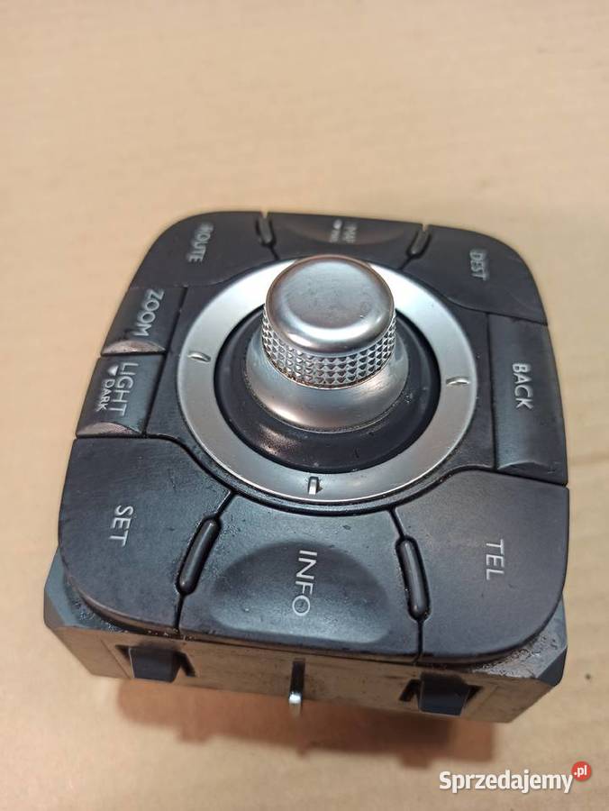 PANEL STEROWANIA NAWIGACJI 8200326970C RENAULT wyposażenie elektryczne dolnośląskie