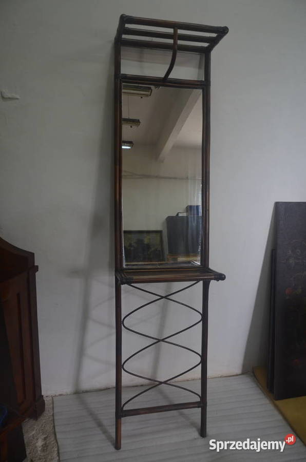 lustro z półkami z bukowego drewna Bydgoszcz