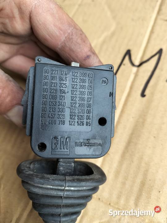 PRZEŁĄCZNIK ZESPOLONY PAJĄK 90221174 12239903 Kamień-Kolonia