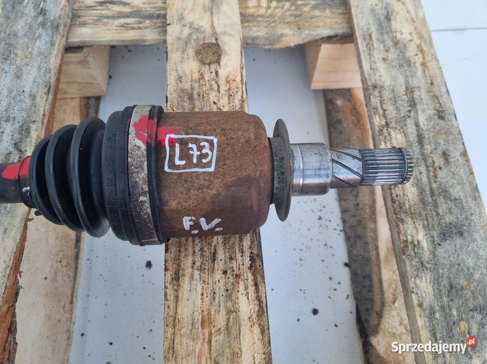 PÓŁOŚ Nissan Navara III 25 dCi LEWA PRZEDNIA Chełm