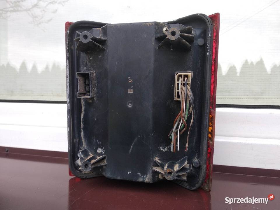 Mercedes Benz W631 MB100 bus lampa tył oryginał osobowe Oświetlenie Sieradz