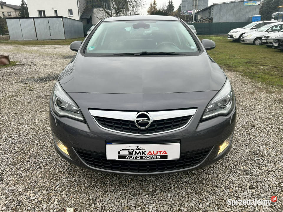 Opel Astra Cosmo J 20092019 mazowieckie Nowe Iganie