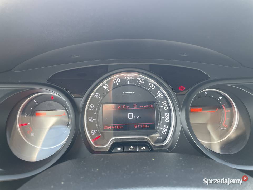 Citron C5 22 HDi 170 BiTurbo Exclusive Motoryzacja Rzeszów