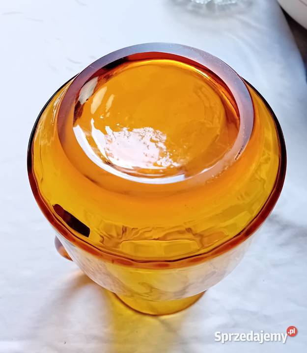 Miodowy dzbanek z wzorem spiralnego kanelowania Porcelana i szkło Antyki, Sztuka, Kolekcje sprzedam