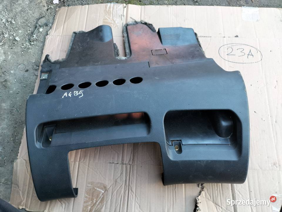 AUDI A4 B5 A4B5 SCHOWEK OSŁONA POD NOGI osobowe