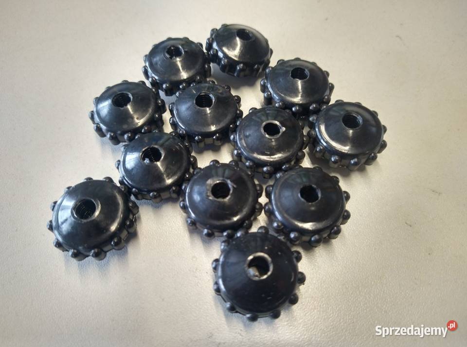 Nakrętka śruba pokrywy schowka boczków Metalowy Łańcut sprzedam