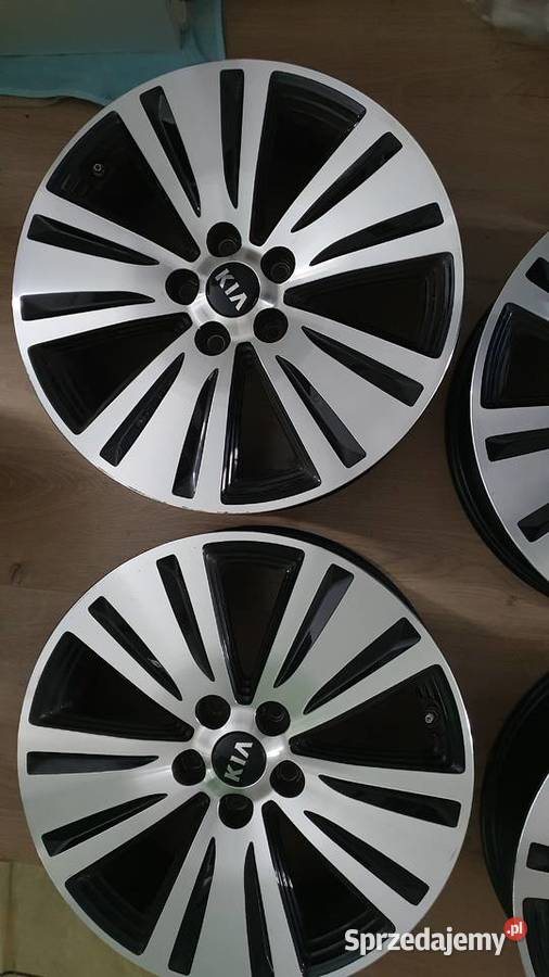 Felgi aluminiowe 18 kia Venga Średnica 18" sprzedam
