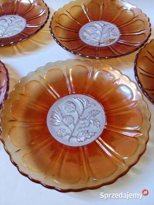 5 iryzowanych talerzyków z poziomką art deco sprzedam
