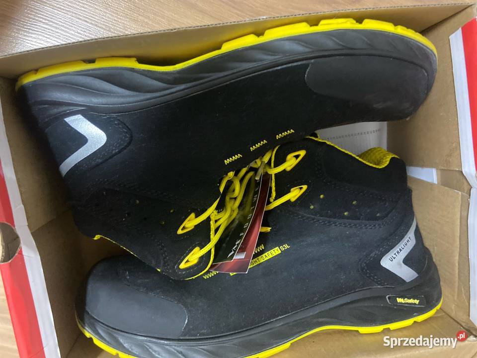 Czarne buty budowlane Lubin