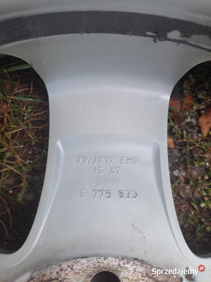 Komplet felg aluminiowych BMW 17 20550R17 Truskolasy sprzedam