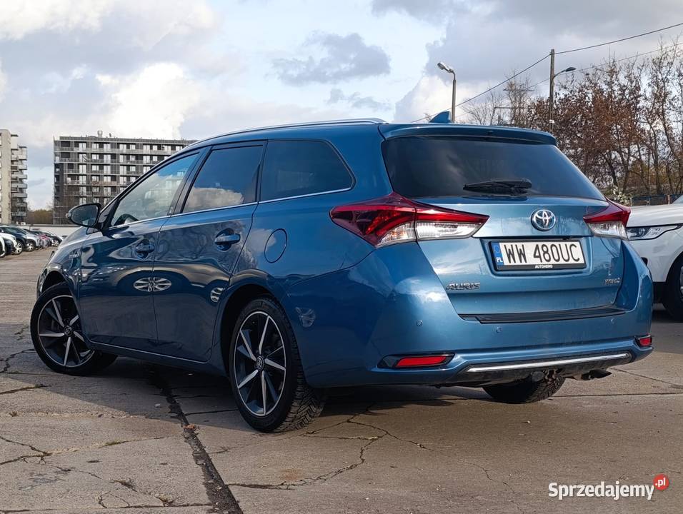 Touring Sports Facelifting 18 Hybrid 136 Warszawa