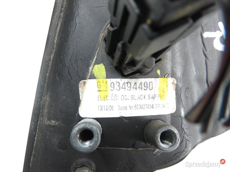 LUSTERKO PRAWE OPEL MERIVA A 93494490 osobowe