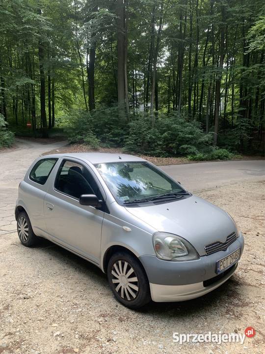Toyota Yaris 10 2003 1000cm3 Lubasz