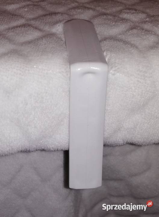 Klipsy uchwyty zaciski klamry do obrusu stołu 4 biały Czeladź