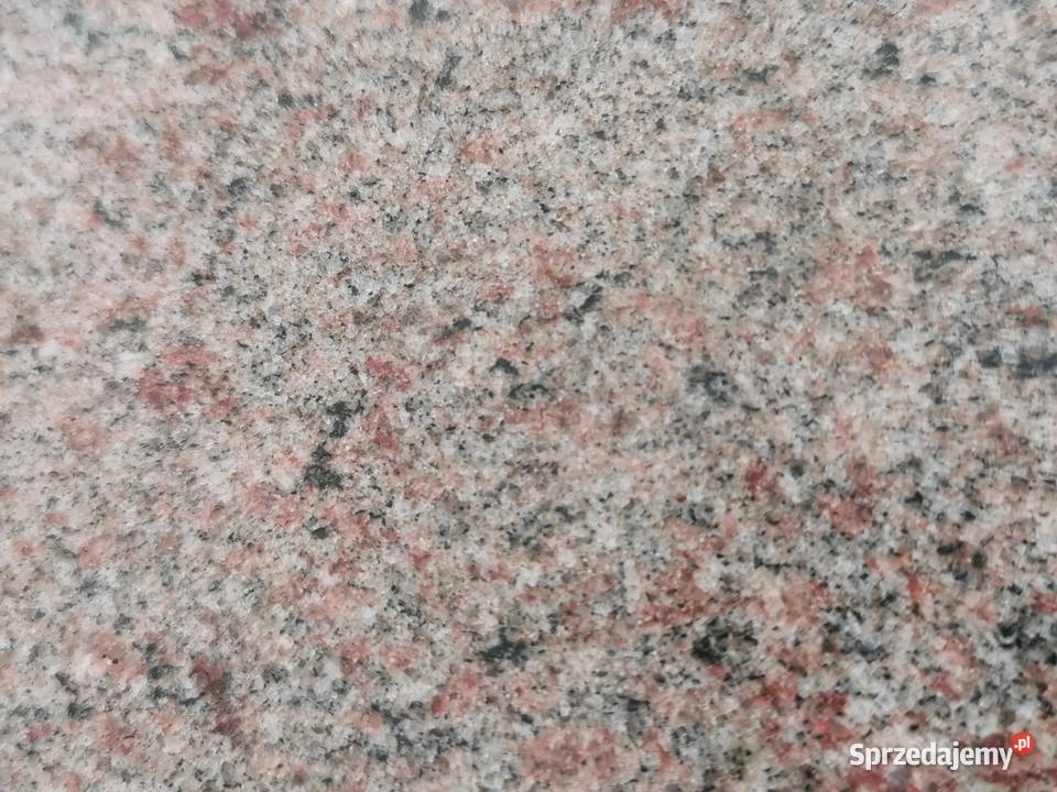 Płytki granitowe JACARANDA 305x305x1 Poskwitów