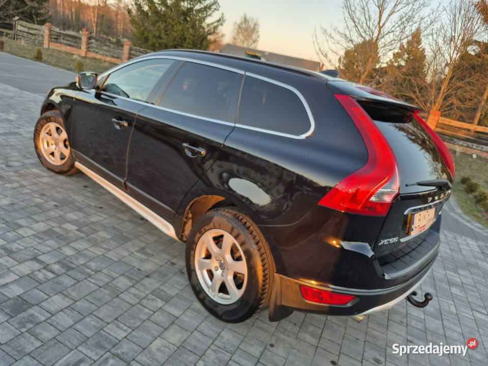 Volvo XC 60 24 dizel 5 cilindry automat skóra automatyczna Drelów sprzedam