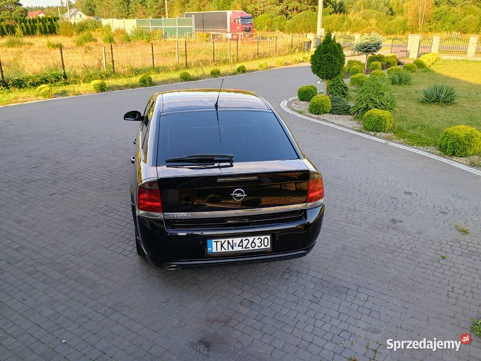 Opel Vectra C GTS 19 CDTI 120 2004r Czarny wspomaganie kierownicy Końskie