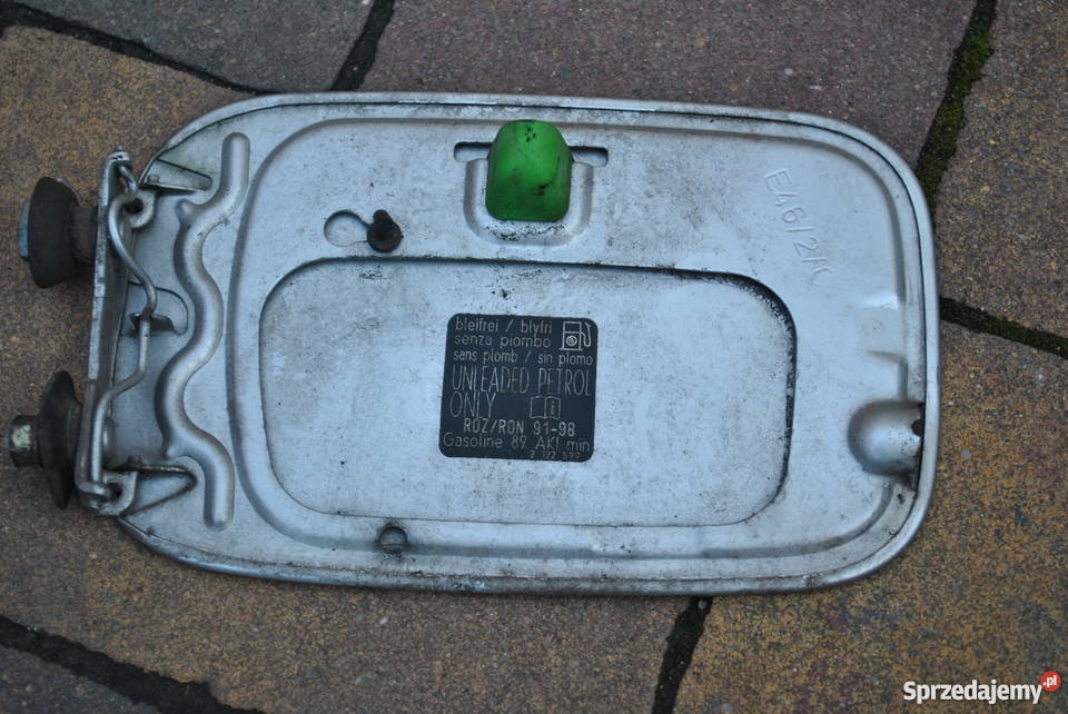 Klapka wlewu paliwa BMW E46 titansilber 354 w Poręba sprzedam