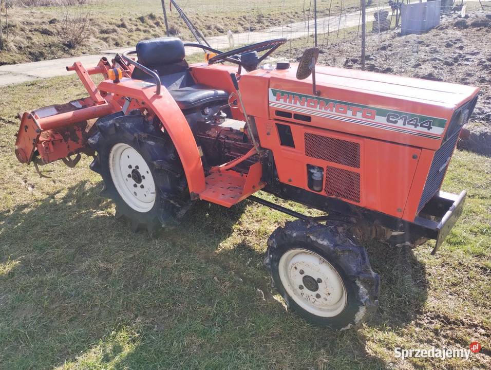 Traktorek Japoński Hinomoto C144 4x4 Napęd 4x4 Rzeszów
