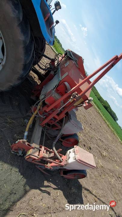 Sprzedam siewniki becker nieuszkodzony Sierpc