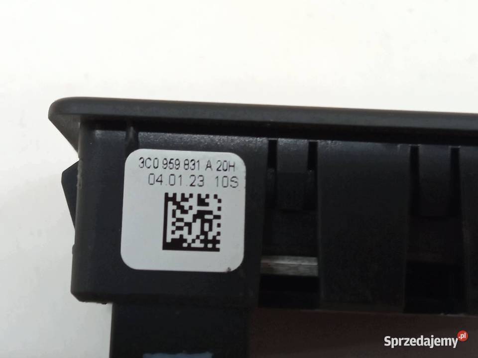 PRZEŁĄCZNIK KLAPY BAGAŻNIKA KOMPLET 565959831WH