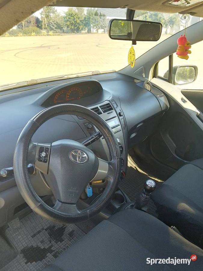 Sprzedam Toyota Yaris 2011r 271300km kujawsko-pomorskie Kowal
