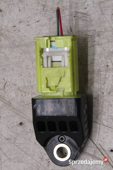 CZUJNIK UDERZENIOWY UDERZENIA TOYOTA YARIS III