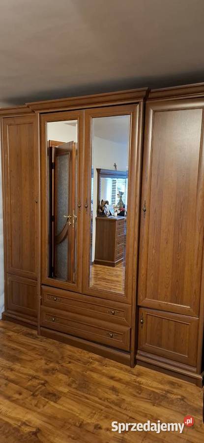 Sprzedam kpl mebli do sypialni Meble do sypialni Meble do sypialni Piotrków Trybunalski