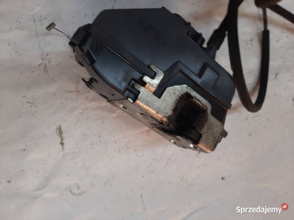 Peugeot 307 CC Zamek Drzwi Lewy Przód osobowe Ksawerów