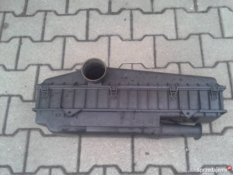 Obudowa filtra powietrza Vario 811 814D 711D 711 śląskie Kłobuck sprzedam