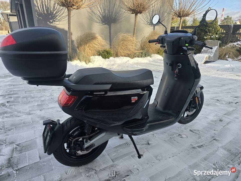 Niu MQi GT Sport 2 Baterie 2904 Nowy Prezentacja kufry Sieradz
