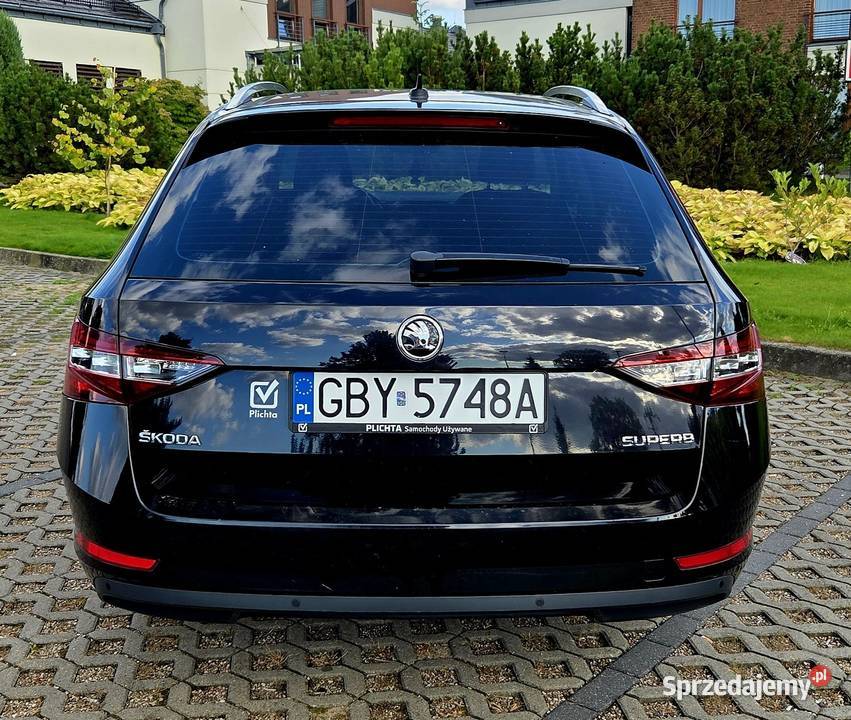 Skoda superb 2018 Polski Salon 180 Kościerzyna