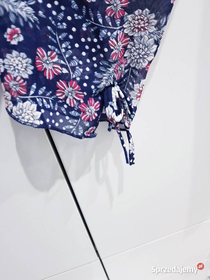 Damska kwiecista bluzeczka w dużym rozmiarze Kwiatki Dąbrowa Górnicza