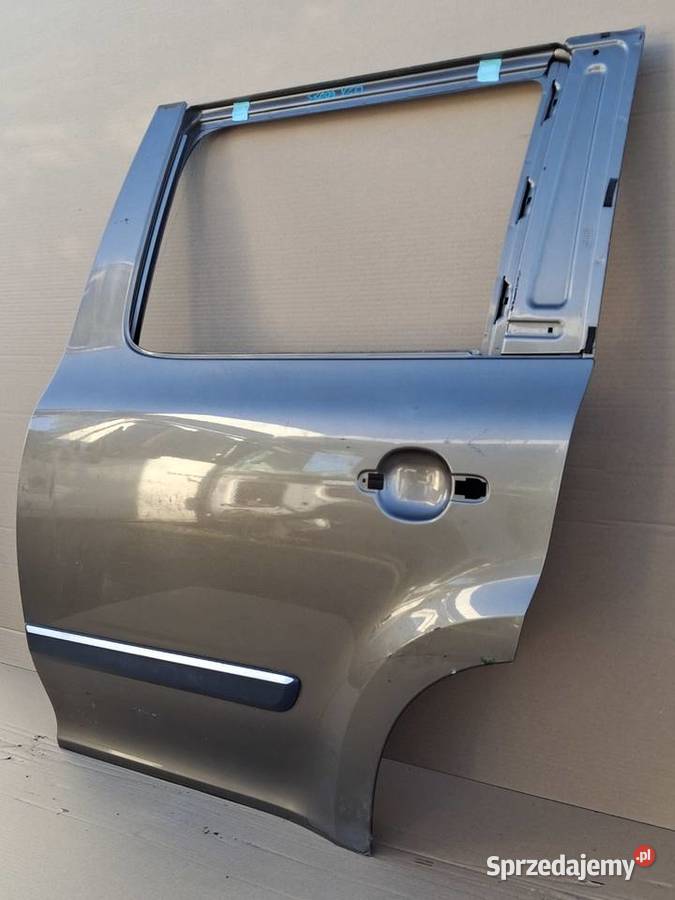 SKODA YETI 5L0 DRZWI LEWY TYŁ LEWE TYLNE Bieleń