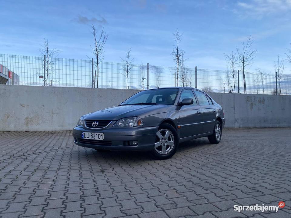 Toyota Avensis T22 20 D4D welurowa tapicerka Lublin